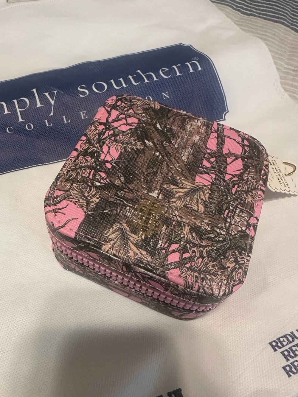 Simply Southern  Travel Jewelry Box
Case - Picture 3 of 8